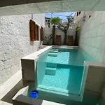 Charles Villa